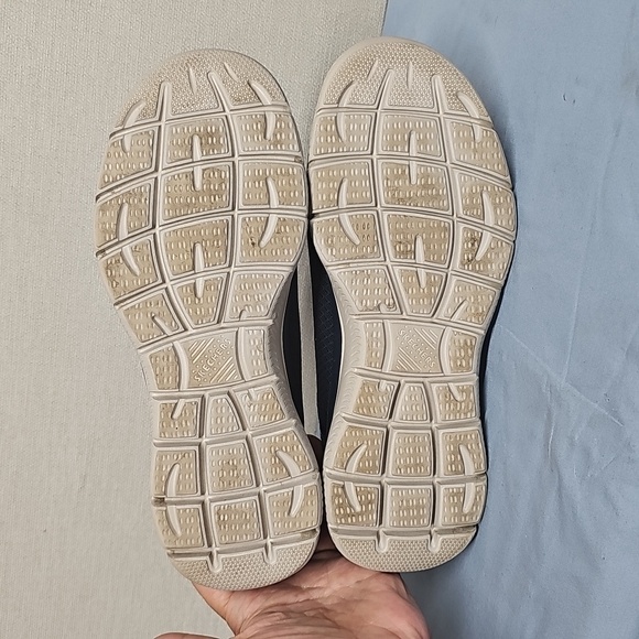 SKECHERS SUMMITS SLIP-IN SNEAKERS BFPM-07-198 - Picture 9 of 10